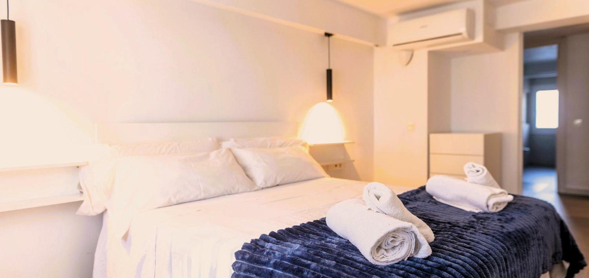 Suitur Beachfront Apartment Roc De Sant Gaieta Roda de Bará 外观 照片