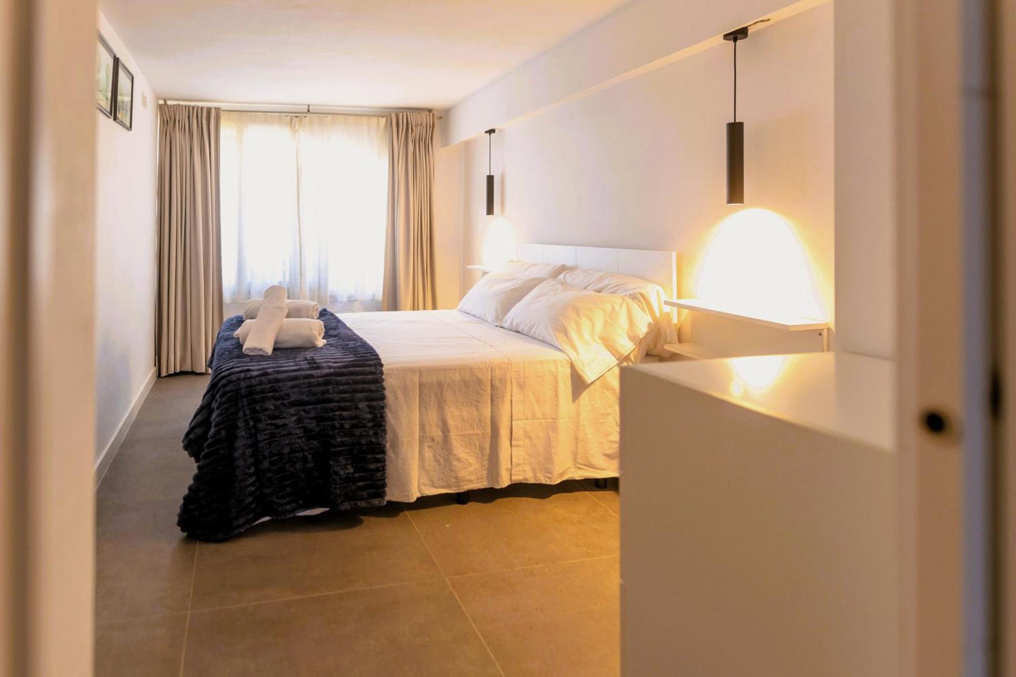Suitur Beachfront Apartment Roc De Sant Gaieta Roda de Bará 外观 照片